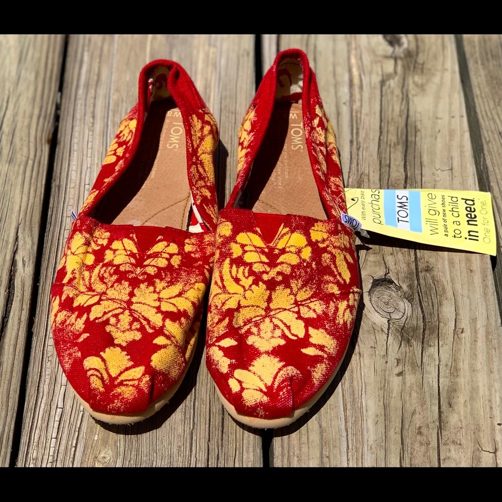 TOMS Classic Canvas Women's